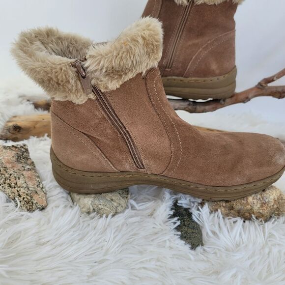 Baretraps andee sherpa and man made suede ankle booties - Picture 6 of 16